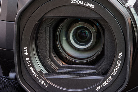 close up photo of 10x optical camera zoom lens thumbnail
