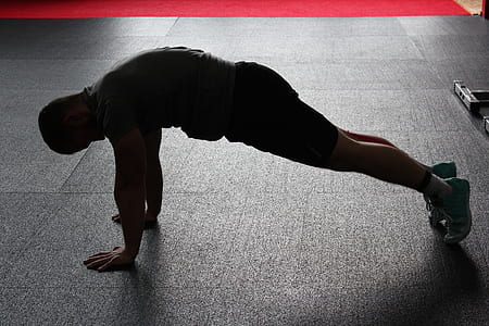 man doing push-up thumbnail