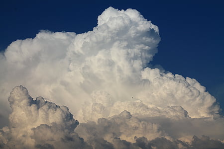 landscape photo of white clouds thumbnail