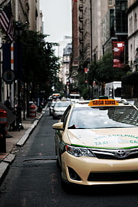 white taxi sedan thumbnail