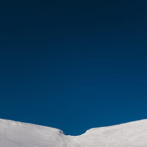 blue sky photography thumbnail