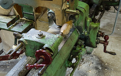 green lathe machine thumbnail