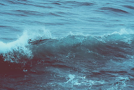 ocean waves at daytime thumbnail
