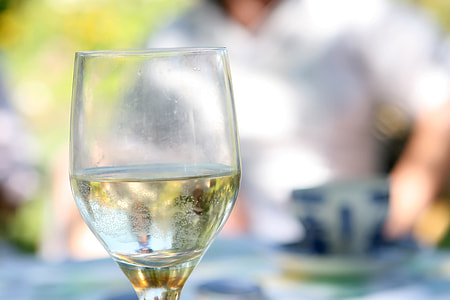 selective focus photography of wine glass thumbnail
