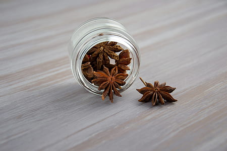 clear glass jar thumbnail