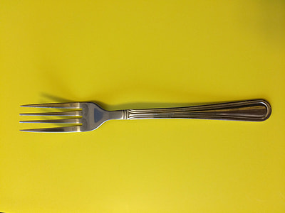 focus photo of grey fork thumbnail