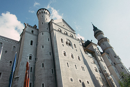 Neuschwanstein Castle thumbnail