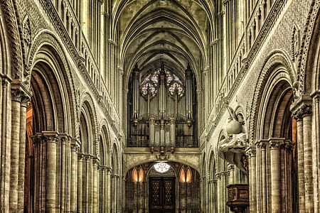 gray concrete church interior thumbnail