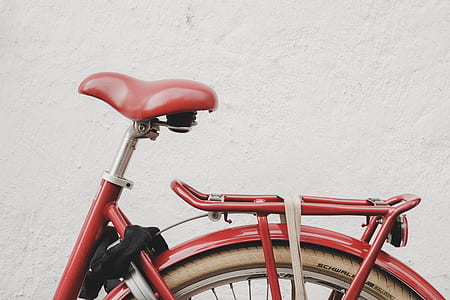 shallow focus photography of red dutch bike thumbnail