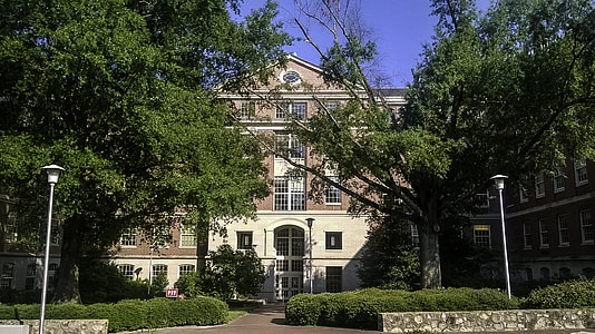 UNC School of Medicine in Chapel Hill, North Carolina thumbnail