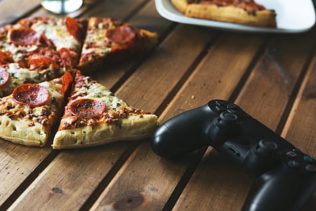 Games And Pizza Photo thumbnail