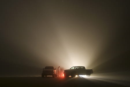 silhouette of pickup trucks thumbnail