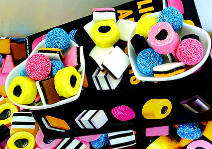 assorted-color mallows with box thumbnail