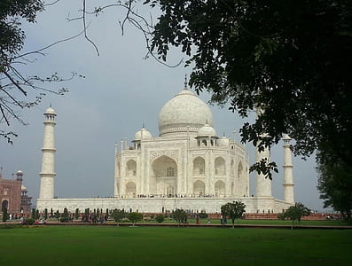 Taj Mahal, India thumbnail