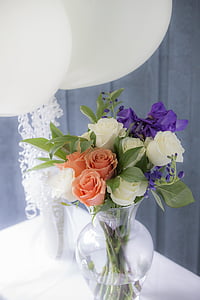 white and orange roses thumbnail