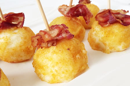 fried dish with bacon thumbnail