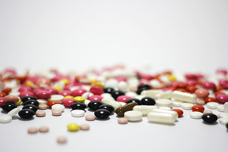 Pills and capsules thumbnail