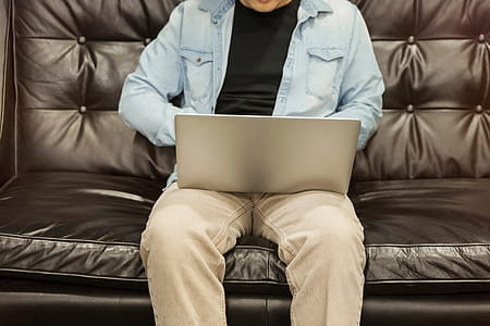 Photography of Man Using Laptop thumbnail
