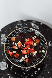 Milk Chocolate with strawberries thumbnail