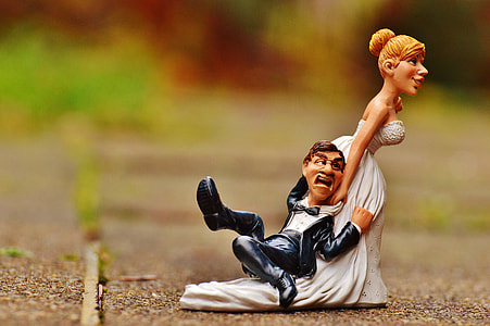 wedding topper shallow focus photography thumbnail
