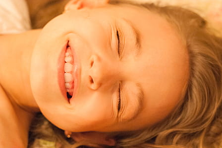 girl lying on bed thumbnail