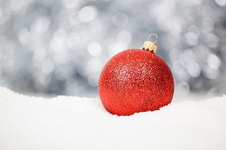 red baubles on white surface thumbnail