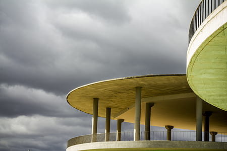 landscape photography of landmark thumbnail