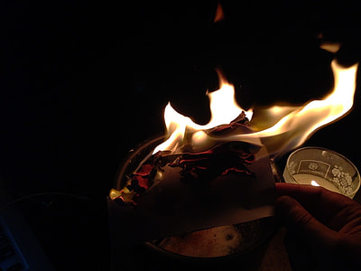 flamed paper thumbnail