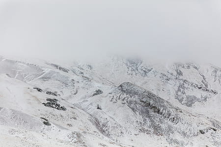 landscape photo of mountain peaks thumbnail