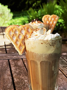 glass of dessert thumbnail