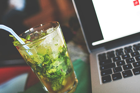 Mojito with a Laptop thumbnail