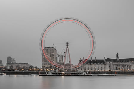 London Eye during daytime thumbnail