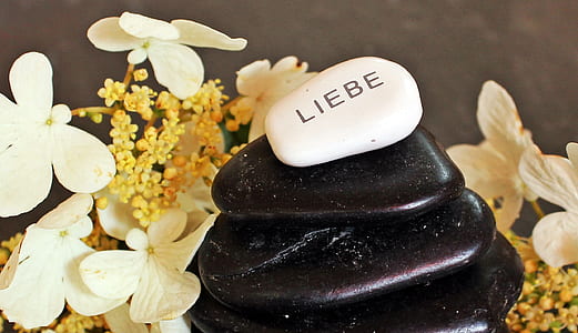 black and white massage stones thumbnail