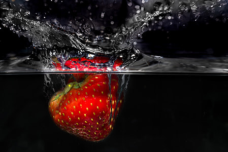 Strawberry Plunging into Water thumbnail