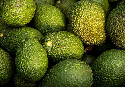 bunch of avocados thumbnail