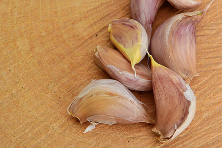 A Clove Of Garlic, Garlic thumbnail