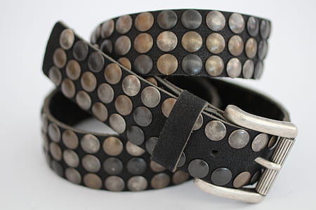 black leather belt thumbnail