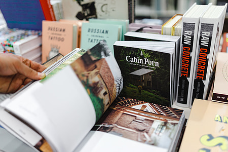 A visit to the bookstore thumbnail
