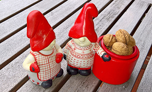 Christmas Couple Wichtel, Tomte thumbnail