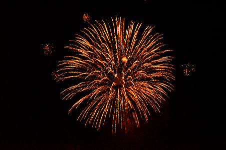red fireworks wallpaper thumbnail