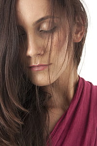 women's maroon top thumbnail