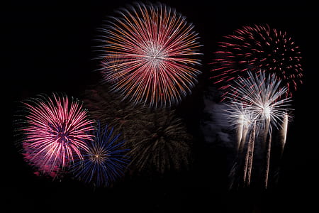 Painting of Fireworks thumbnail