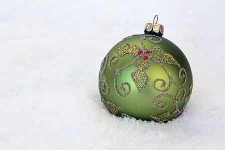 green and gray bauble thumbnail