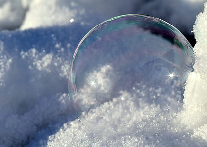 macro photo of bubble on snow thumbnail