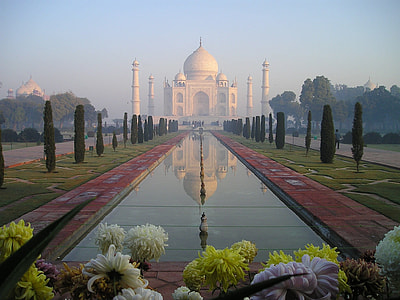 Taj Mahal, India thumbnail