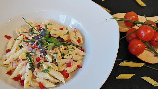 photo of pasta on serving plate thumbnail