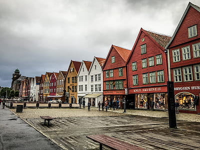 architectural photography of houses thumbnail