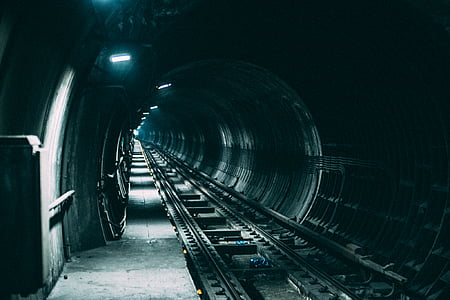 rail road inside tunnel thumbnail