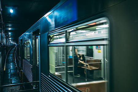 commute, commuter, metro, modern, modern living thumbnail