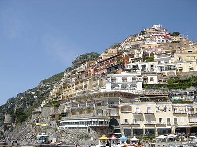multicolored concrete buildings thumbnail